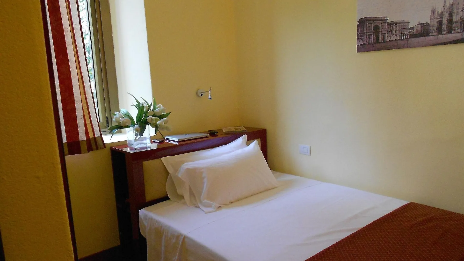 Hotel Minerva Milan 3*,
