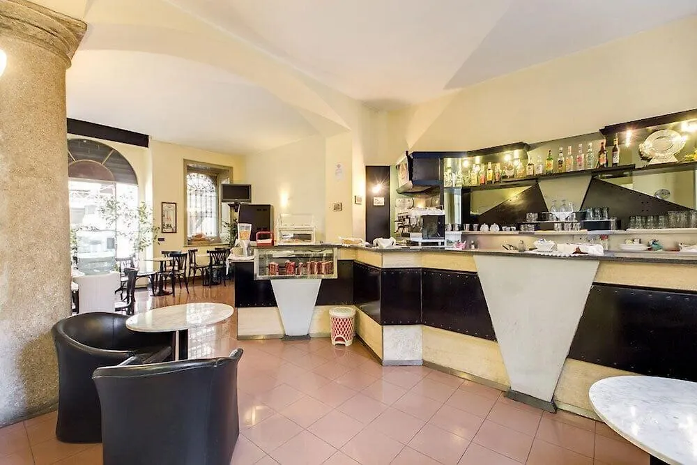 Hotel Minerva Milan 3*,  Italy